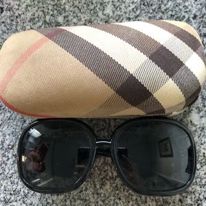 Burberry sunglasses